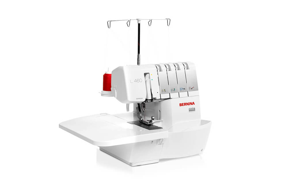 bernina_l460_right_angled_threads.jpg