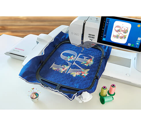 bernina Giant XL Hoop zoomed accessories